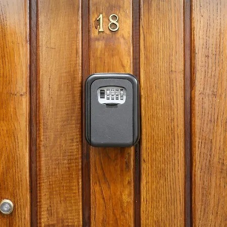 The Red Loft In Ponte Vecchio N.2 Apartment Florence Exterior photo
